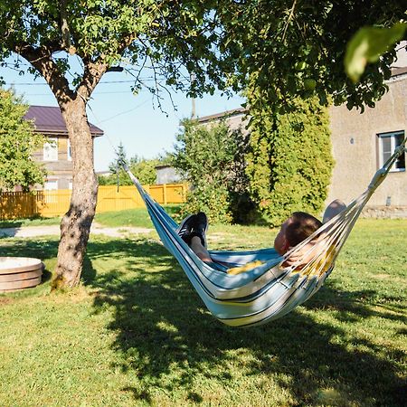 Posti Guesthouse Rakvere Bagian luar foto