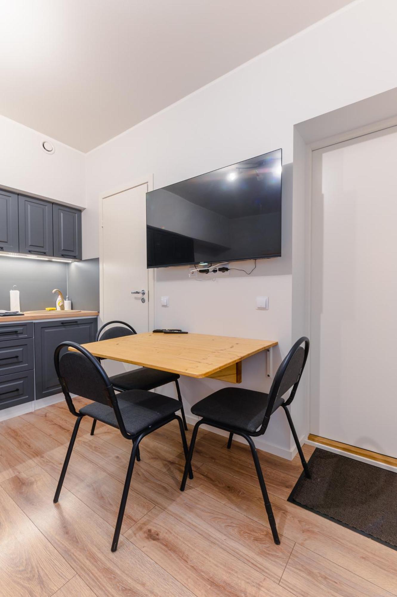 Posti Guesthouse Rakvere Bagian luar foto